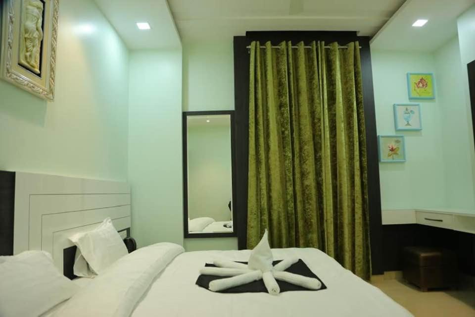 Amor Hotel Gangānagar エクステリア 写真